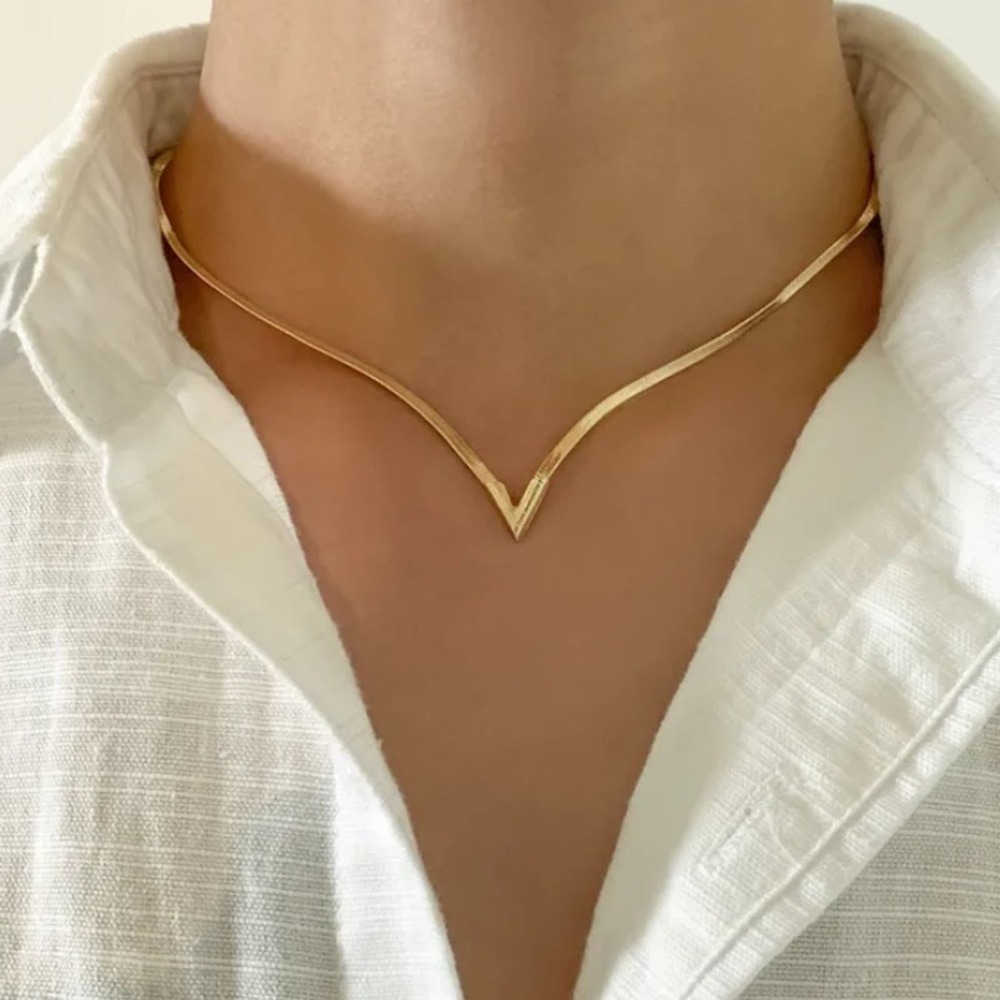 Gold Filled V Shaped Necklace Flat Clavicle Herringbone Choker